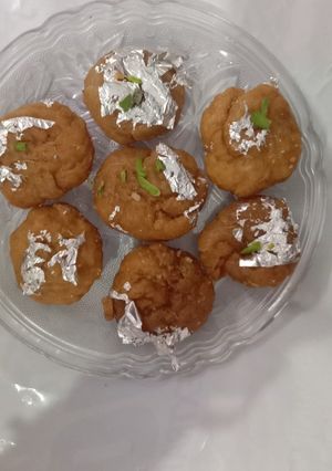 बालू शाही (balushahi recipe in Hindi) रेसिपी मुख्य फोटो