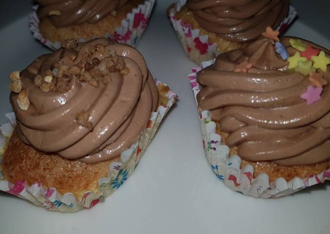 Cup cakes con betun de nutella sin gluten Receta de Esther Pons- Cookpad