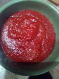 Red chile pepper sauce