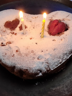 A picture of Eggless Red Velvet cake.