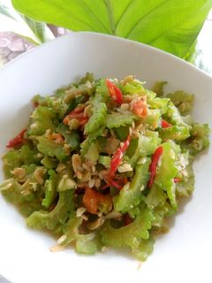 Foto resep Tumis pare rebon, simple 😄😄