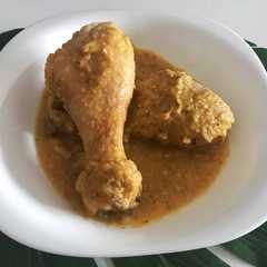 Una foto de Muslos de pollo a la salsa de manzana