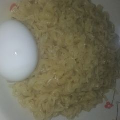 A picture of Simple noodles.