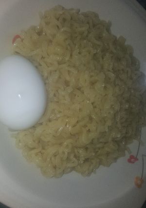 A picture of Simple noodles.