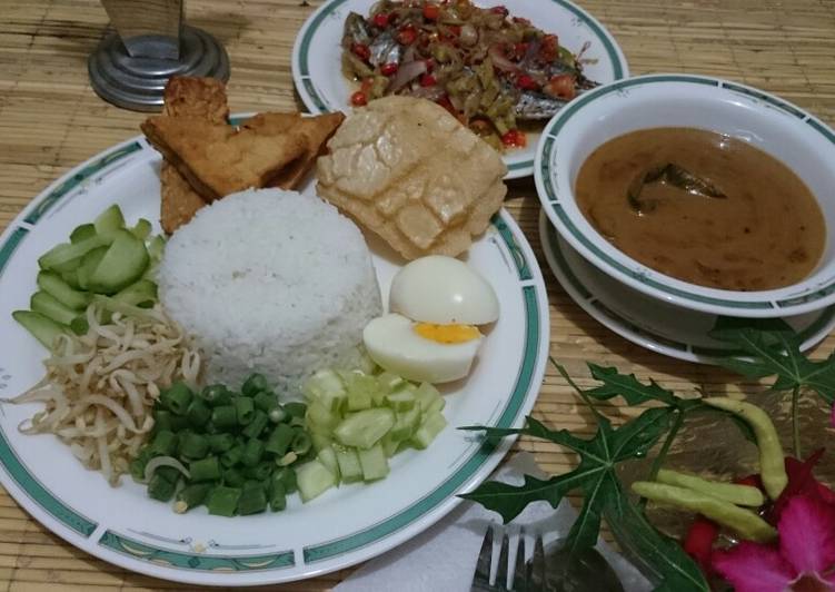 59. Gadogado/pecel petis siram