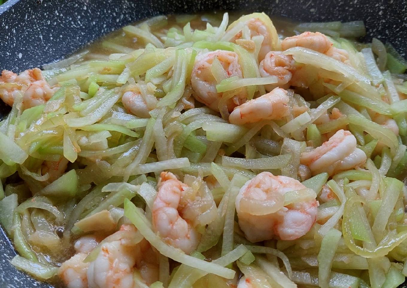 Tumis Udang Labu Siam