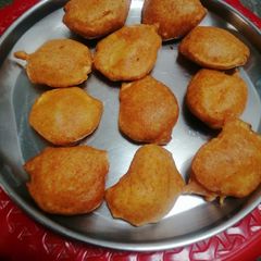 A picture of Raw banana bajji.
