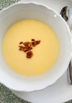 Una foto de Crema fría de espárragos
