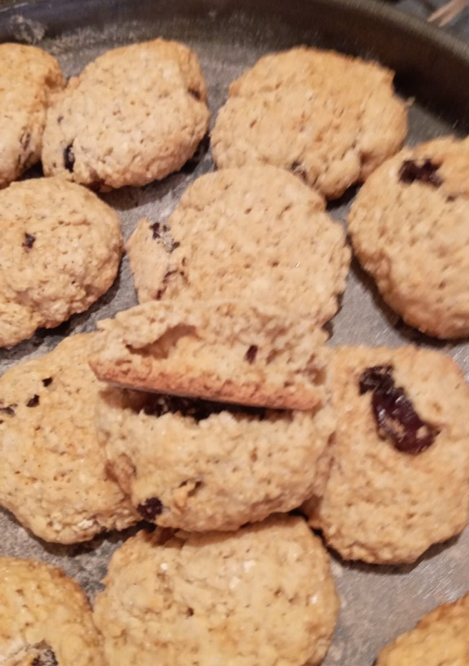 Una foto de Galletas de avena y pasas!!👌👌🙋‍♀️