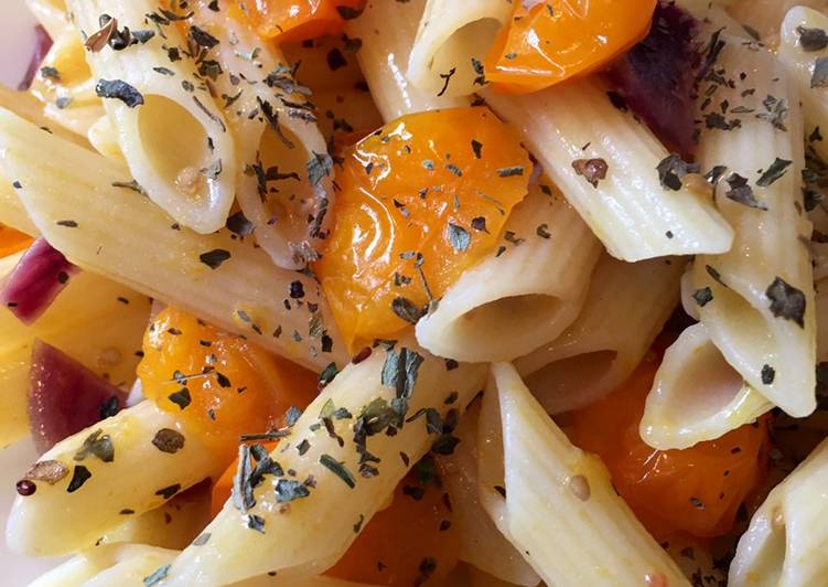 Summer pasta gluten-free con pomodorini gialli