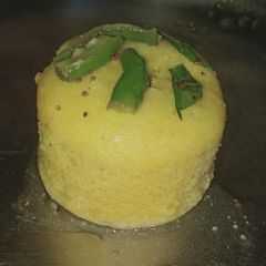 A picture of Dhokla.