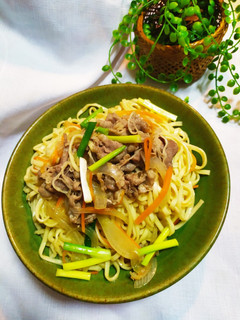 牛肉炒麵 的食譜成品照片
