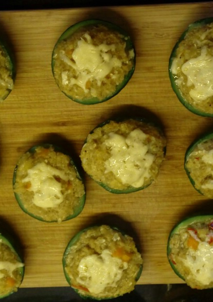 Una foto de Zapallitos relleno de quinoa! Saludables y Facilísimo! 🍲