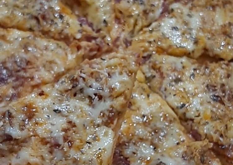 Cara Gampang Menyiapkan Home made beef pizza Anti Gagal
