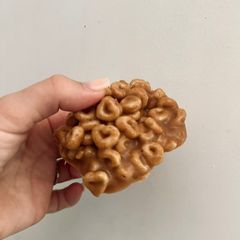 A picture of Honey Peanut Butter Cheerios Bites.
