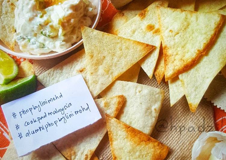 Resepi Baked Garlic Tortilla Chips yang Mudah