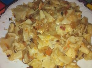 Zdjęcie przepisu Łazanki z kiszoną kapustą i cebulką smażoną pychotka 👌👍🤩.