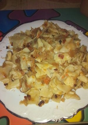 Zdjęcie przepisu Łazanki z kiszoną kapustą i cebulką smażoną pychotka 👌👍🤩.