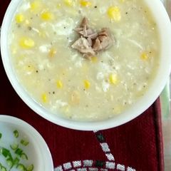 A picture of Chicken Sweet Corn Soup.