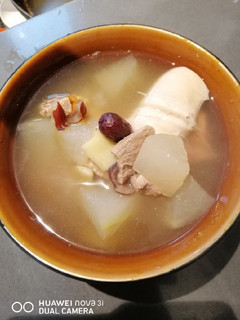 A picture of Winter Melon Soup.