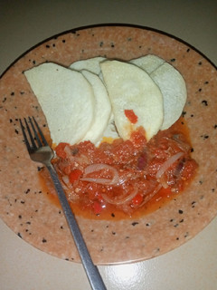 A picture of Fried Yam and Sauce.