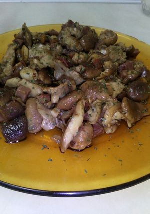 Una foto de Setas al ajillo con jamón