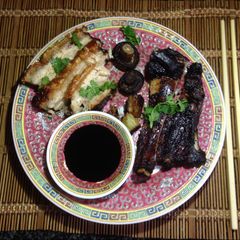 A picture of Chinese crispy pork belly.