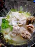 Wonton Soup and Meatball