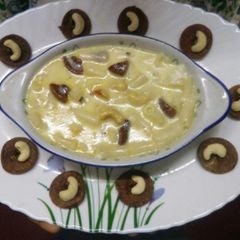A picture of Pasta kheer.