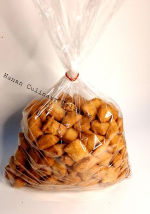 A picture of Chin chin.