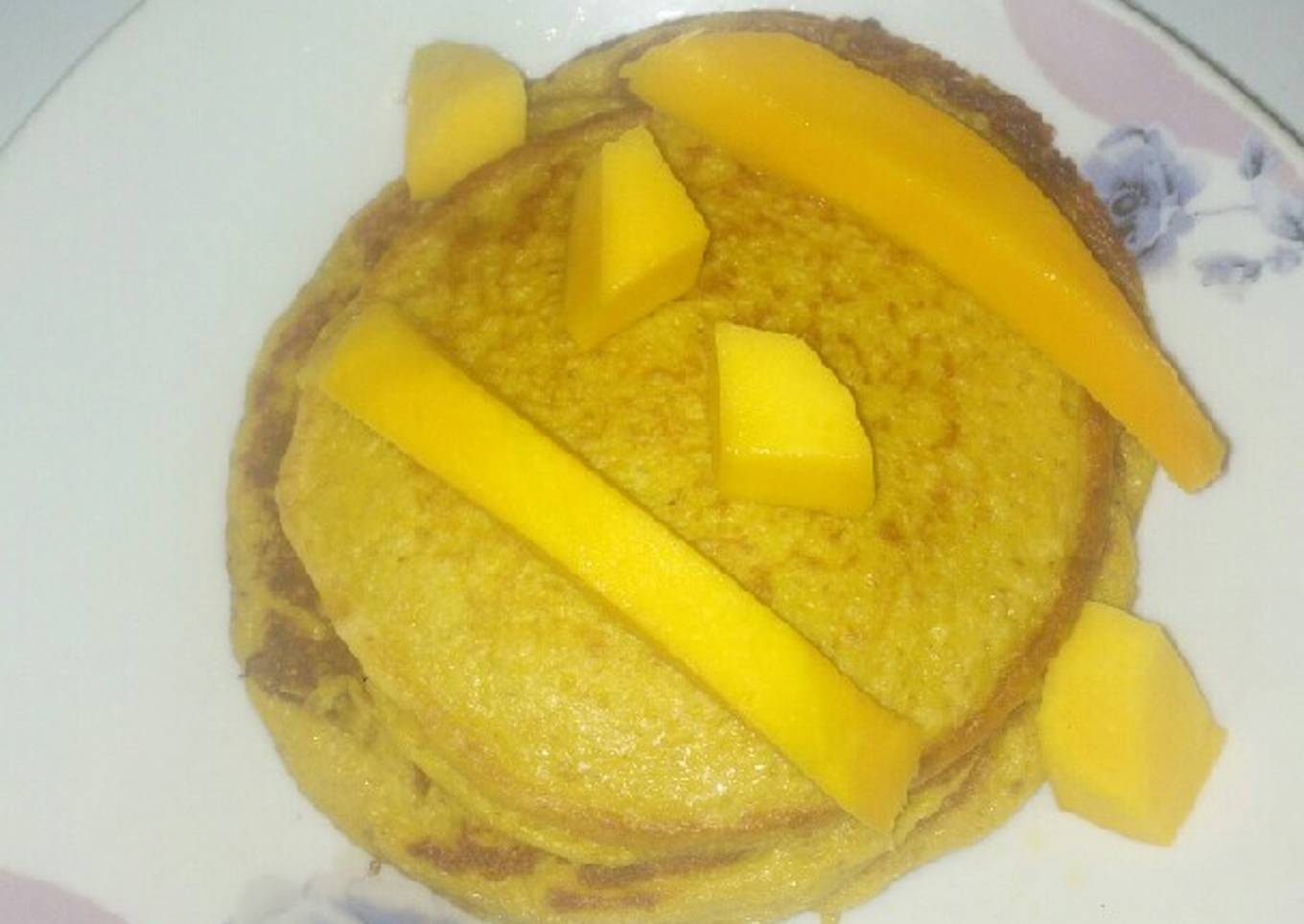Mango oatmeal pancake