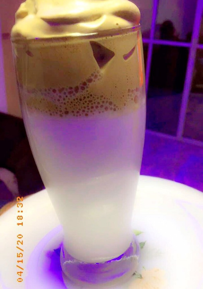 A picture of Dalgona coffee.