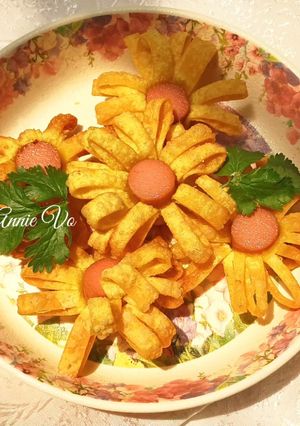 Hình của món Hoa cúc vàng cho tiệc Trung thu.