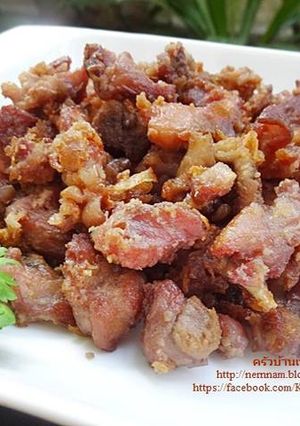 รูปของ แหนมเอ็นข้อไก่