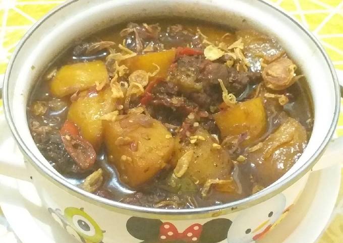 Semur daging kentang seuhah ala Nyai Toyib