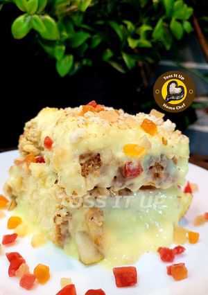 A picture of Milk Vanilla Custard And Cake Pudding Or Truffle Pudding.