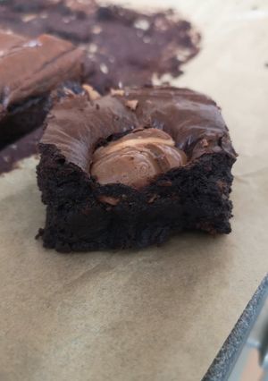 A picture of Crème Egg Brownies.
