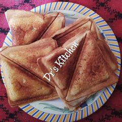 A picture of Toasted bread.