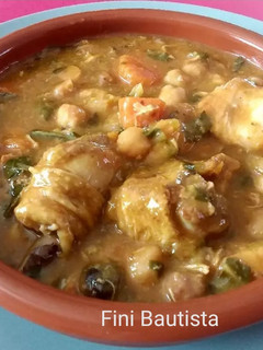 Una foto de Pollo con garbanzos (potaje)