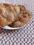 બાજરા ની પૂરી (Bajra Puri Recipe In Gujarati)