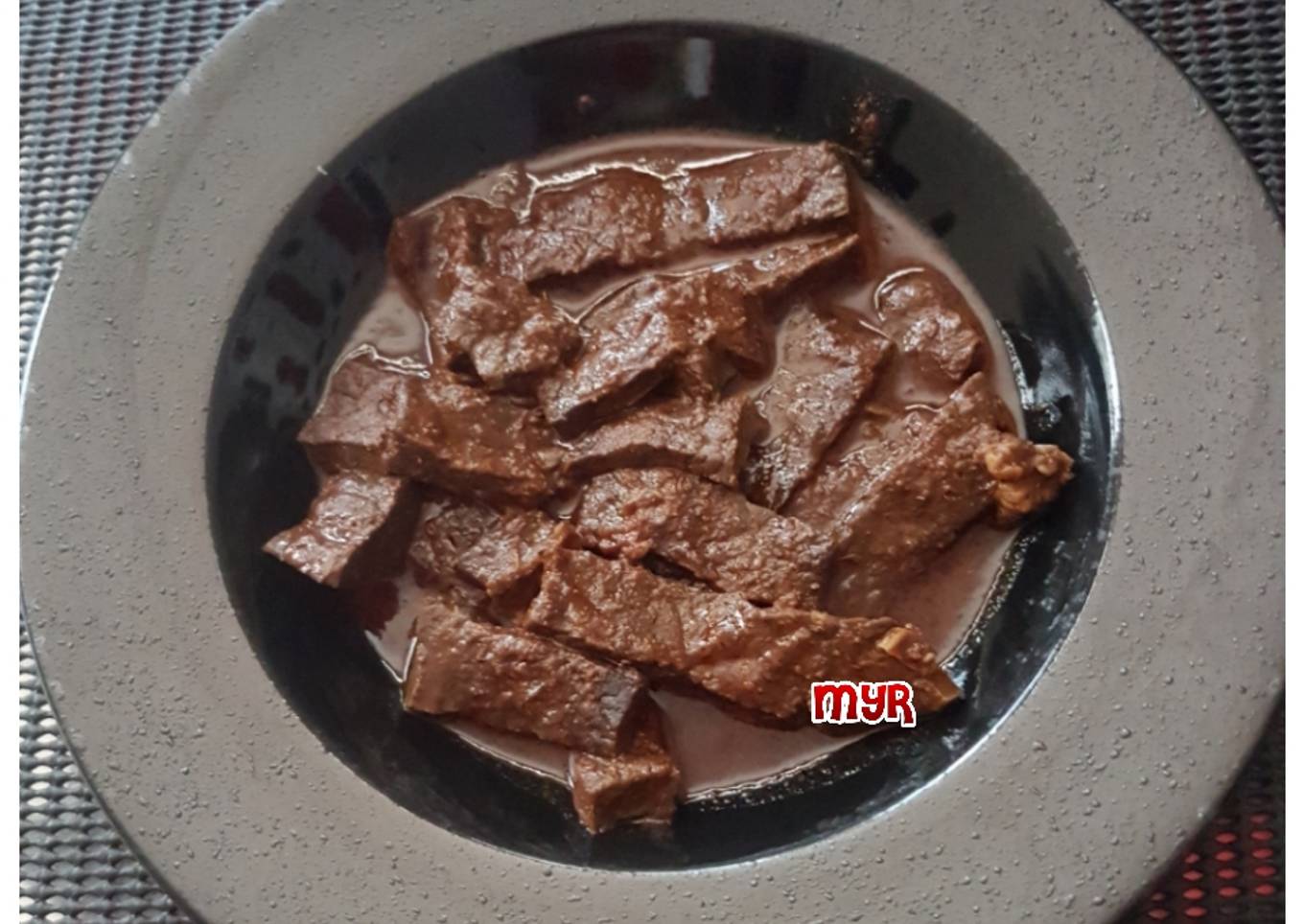 Paru Sapi Bumbu Rendang
