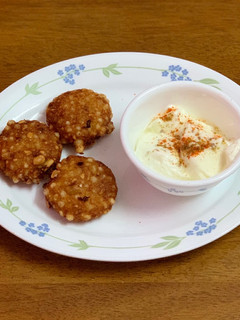 A picture of Sabudana Vada.