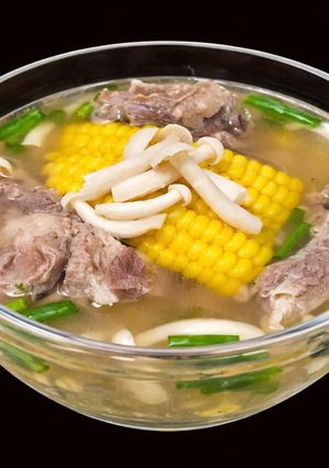 Hình của món SP.0678 - Canh Sườn Hầm Bắp Nấm.