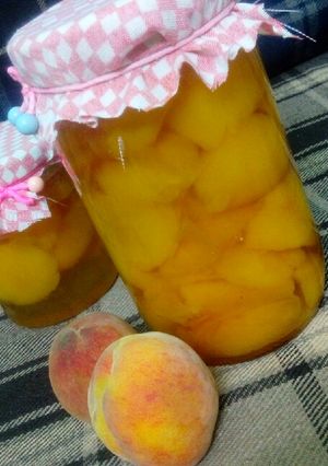 صورة لوصفة جربي معايا كمبوت الخوخ بجد روعه مع وصفه وبس