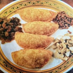 Dry fruits Khoya Gujiya A picture of Dry fruits Khoya Gujiya.