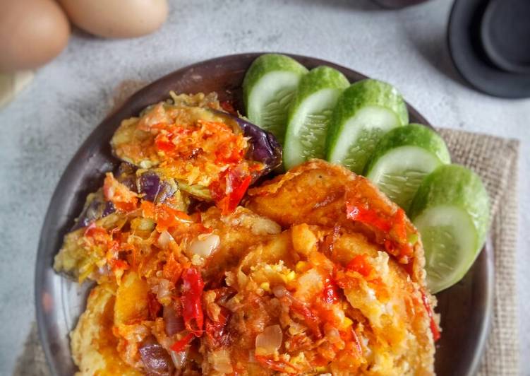 YUK DICOBA! Cara Membuat Terong telur penyet