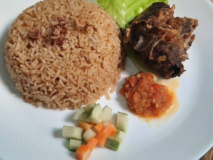 Ternyata begini lho! Resep membuat Nasi Kebuli Kambing yang lezat