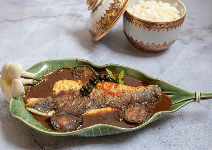 Seabass Thai jungle curry
