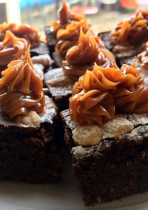Una foto de Brownie con poroto negro