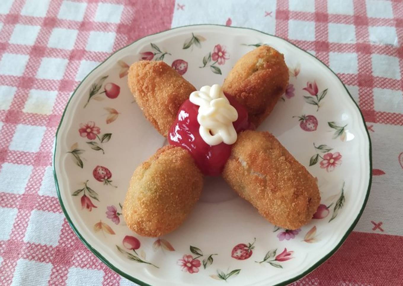 Croquetas de menestra y pescado